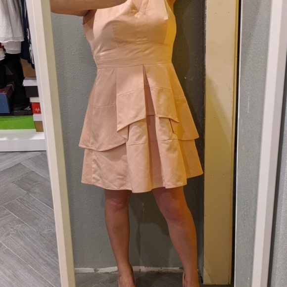 Dress - Picture 3 of 4